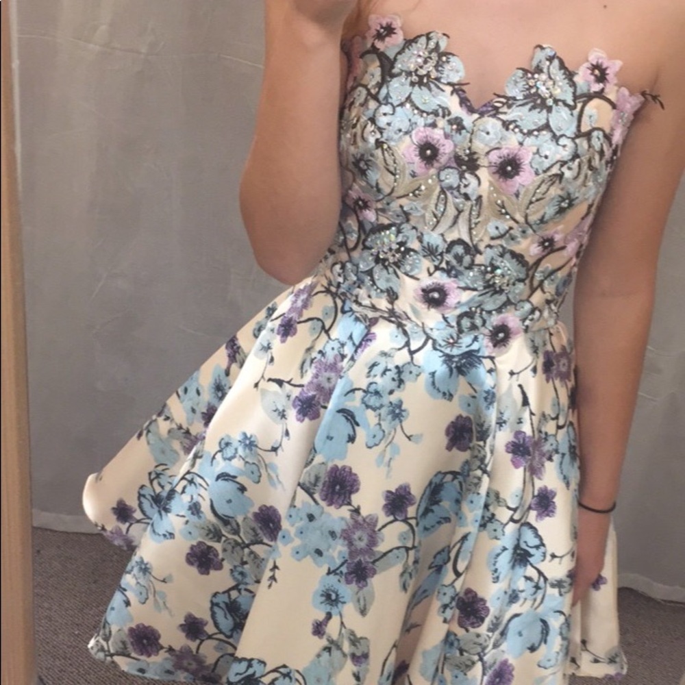 Prom/ semi formal dress!